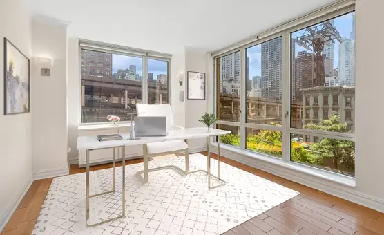 Bridge Tower Place, 401 East 60th Street, #4B