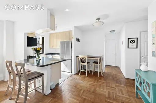 315 East 72nd Street, #15M