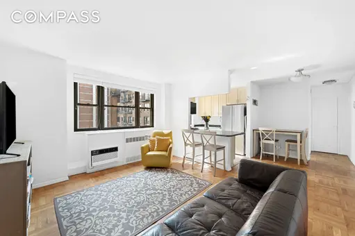 315 East 72nd Street, #15M