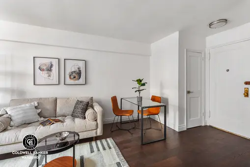 54 East 8th Street, #4C