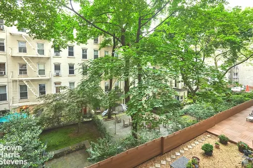 Manhattan East, 315 East 65th Street, #3J