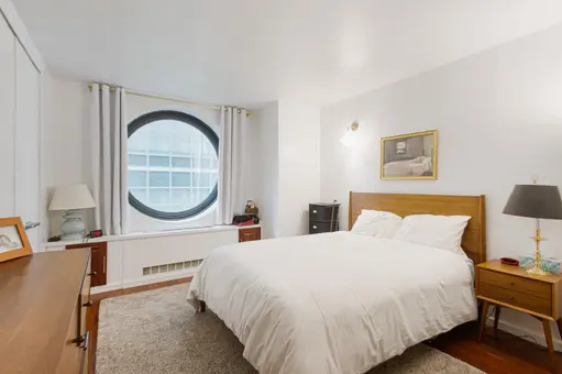 The Alfred, 161 West 61st Street, #3F
