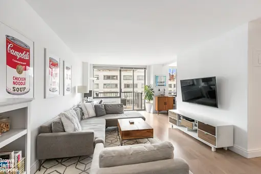 Evans Tower, 171 East 84th Street, #12A