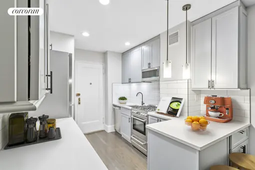 54 East 8th Street, #5R