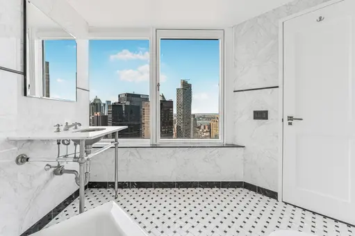 CitySpire, 150 West 56th Street, #4508