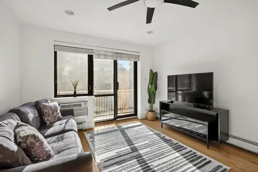 Madera Condominium, 18 West 129th Street, #4R