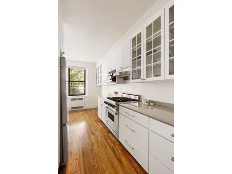 30 Ocean Parkway, #1G