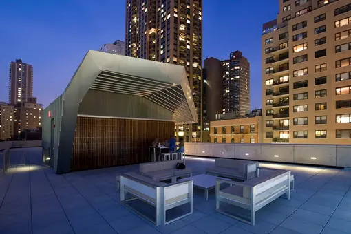 Aire, 200 West 67th Street, #22H