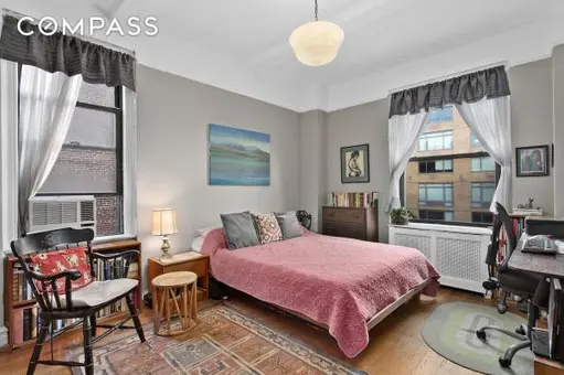 Chester Court, 201 West 89th Street, #14D