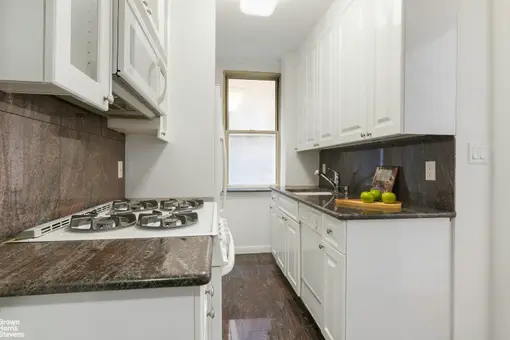 17 East 84th Street, #1A