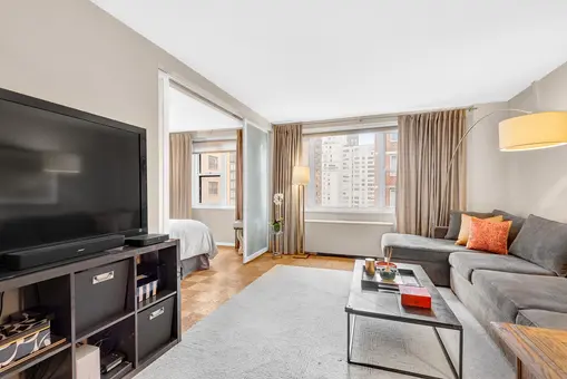 Lincoln Terrace, 165 West 66th Street, #12S