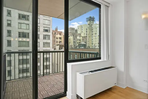 Evans Tower, 171 East 84th Street, #7H