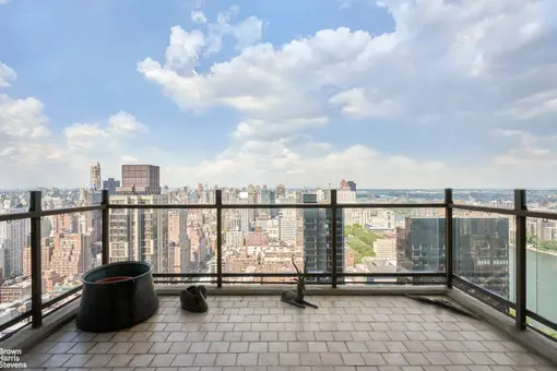The Sovereign, 425 East 58th Street, #43A