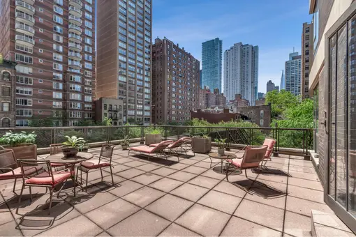The Sovereign, 425 East 58th Street, #3A