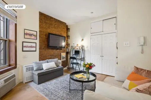 152 East 83rd Street, #5C