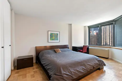 The Horizon, 415 East 37th Street, #23JK