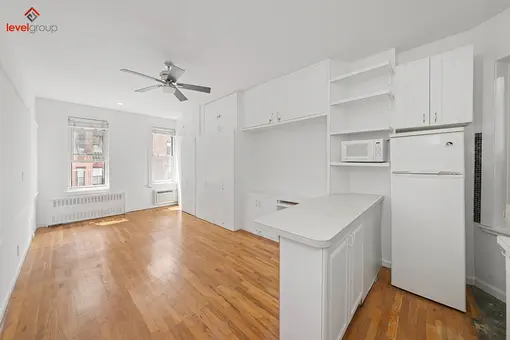 238 East 84th Street, #4B