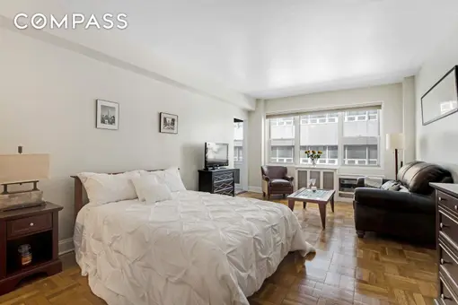 310 East 49th Street, #5J