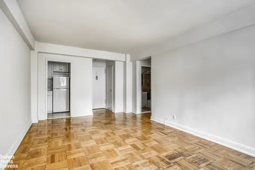 Timston, 250 East 39th Street, #14B