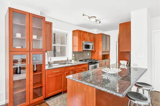 130 East 63rd Street, #3E