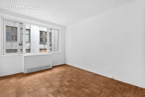 Gramercy East, 301 East 22nd Street, #7U