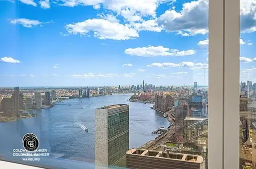 Trump World Tower, 845 United Nations Plaza, #75C