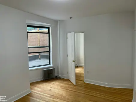 415 East 71st Street, #1C