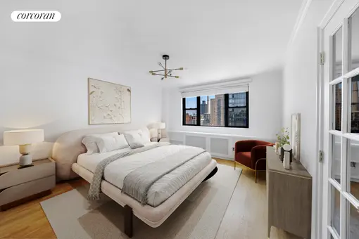 315 East 72nd Street, #19M