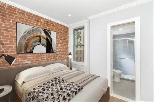 422 East 81st Street, #3D