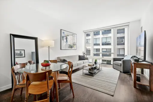 Onyx Chelsea, 261 West 28th Street, #4C