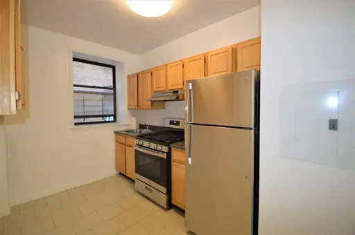 3810 Broadway, #2C