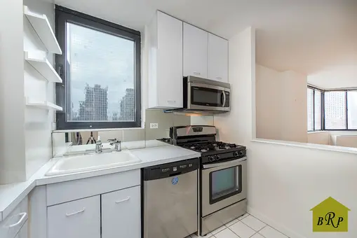 Sterling Plaza, 255 East 49th Street, #16F