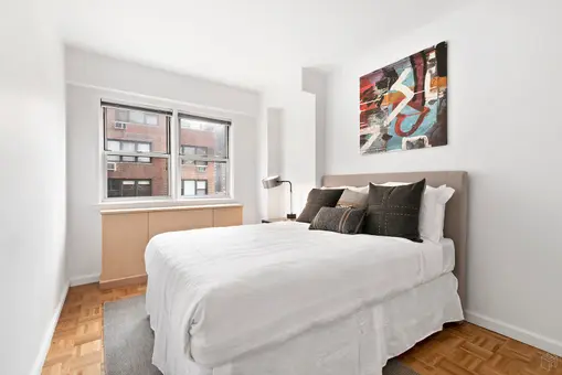 The Townsley, 245 East 35th Street, #11H