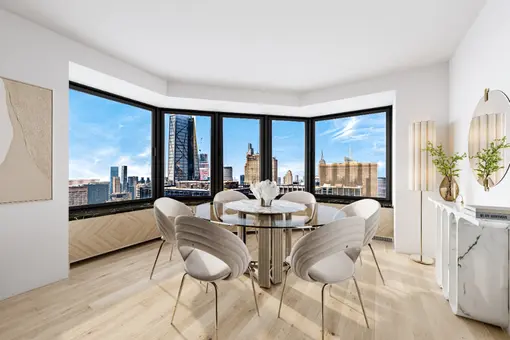 CitySpire, 150 West 56th Street, #6401