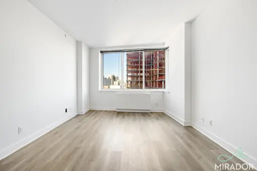 DKLB BKLN, 80 DeKalb Avenue, #17D