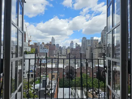 Eastgate, 225 East 73rd Street, #11E