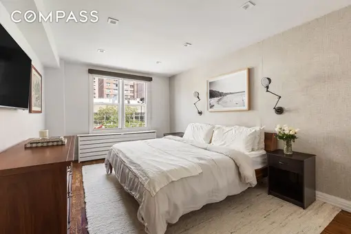 The Montparnasse, 25 West 13th Street, #3NN