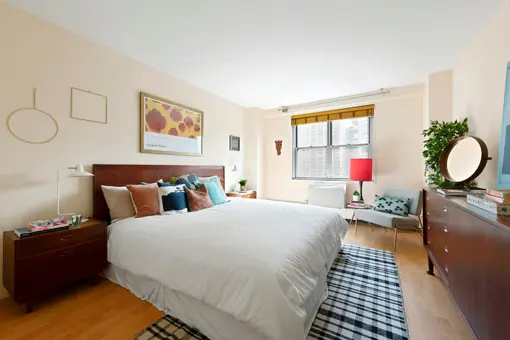 Lincoln Guild, 303 West 66th Street, #15GE