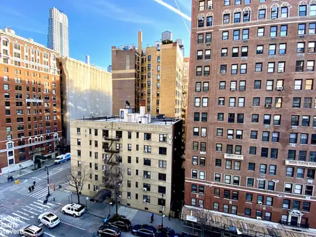 Riverside Towers, 263 West End Avenue, #13G