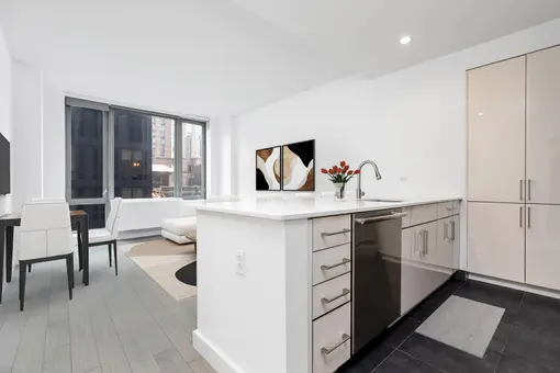 The Greywood, 3 West 36th Street, #16A