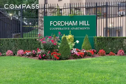 2 Fordham Hill Oval, #1H