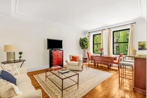 Astor Court, 210 West 90th Street, #6I