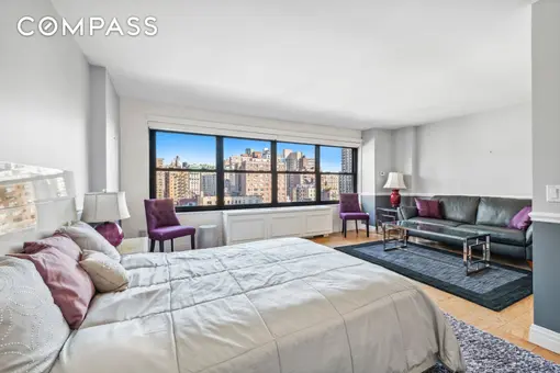 Lincoln Towers, 180 West End Avenue, #15AB