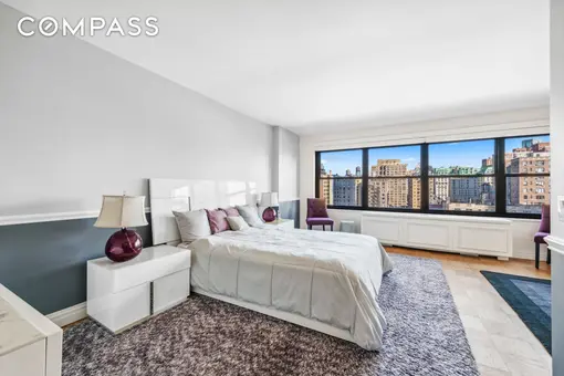 Lincoln Towers, 180 West End Avenue, #15AB