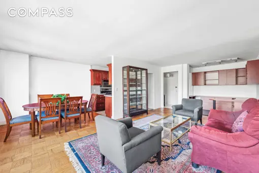 Lincoln Towers, 180 West End Avenue, #15AB