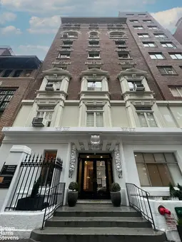 The Finch, 61 East 77th Street, #8C