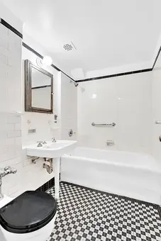 London Terrace Towers, 405 West 23rd Street, #16I