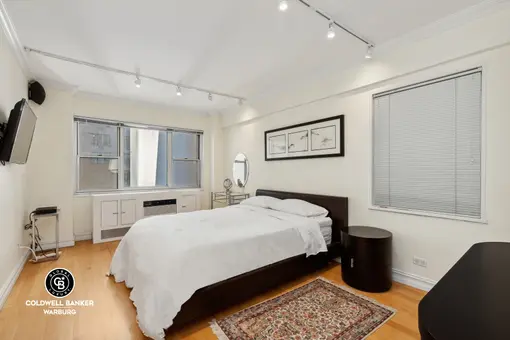 333 East 46th Street, #9B