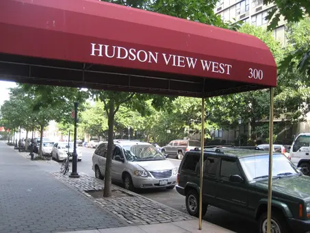 Hudson View West, 300 Albany Street, #7J