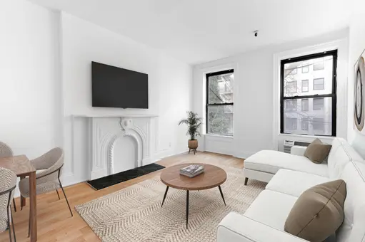 334 West 46th Street, #2R